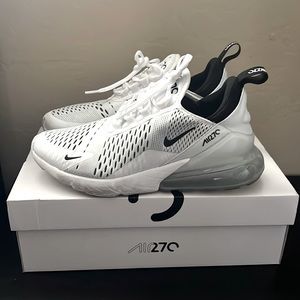 Nike Air Max 270